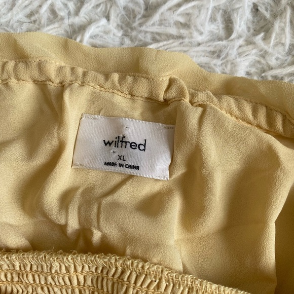 Aritzia Wilfred Ballad Camisole - Picture 6 of 8